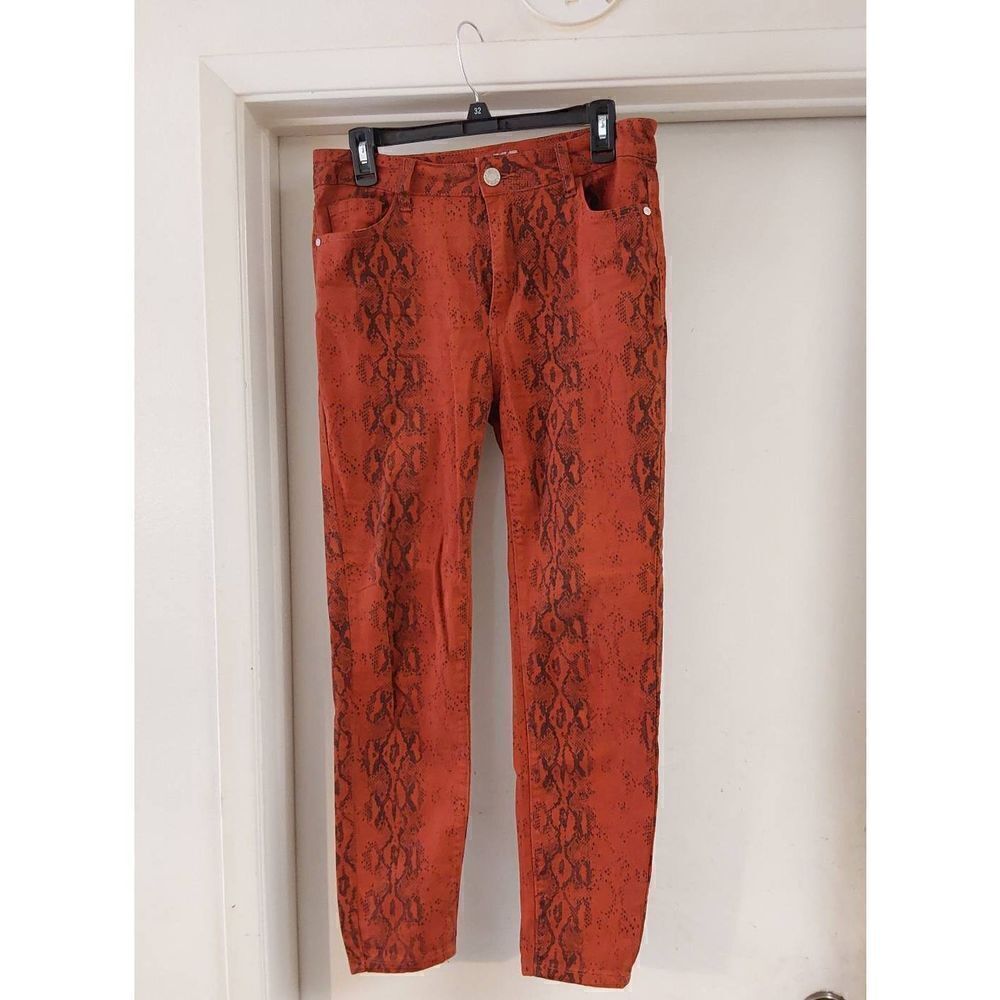 Nice Red Snakeskin Print Straight Leg Denim Jeans by Denim Blvd. L.A. Sz Junior